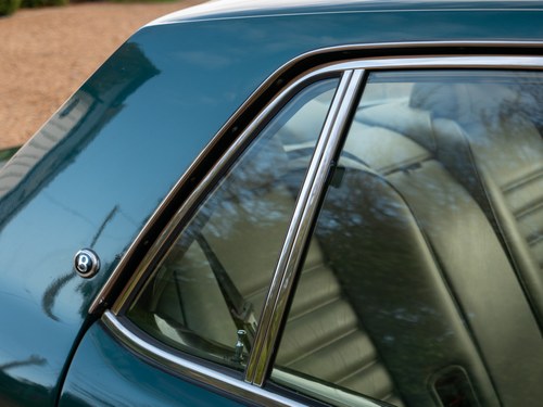 1995 Bentley Brooklands LPT For Sale (picture 194 of 350)