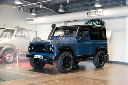 1998 Land Rover Defender 90 300TDI For Sale (picture 1 of 127)