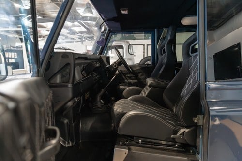 1998 Land Rover Defender 90 300TDI For Sale (picture 7 of 127)
