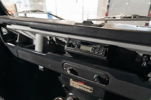 1998 Land Rover Defender 90 300TDI For Sale (picture 39 of 127)