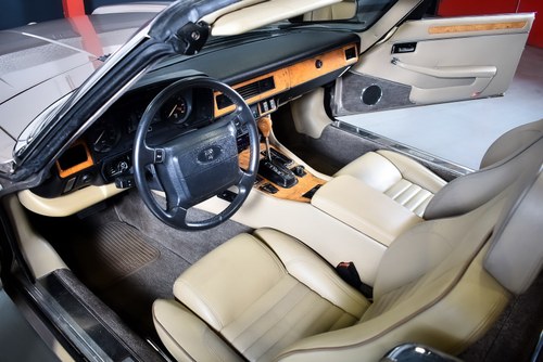 1991 Jaguar XJS Convertible 5,3L V12 'Classic Collection' In vendita (immagine 46 di 106)
