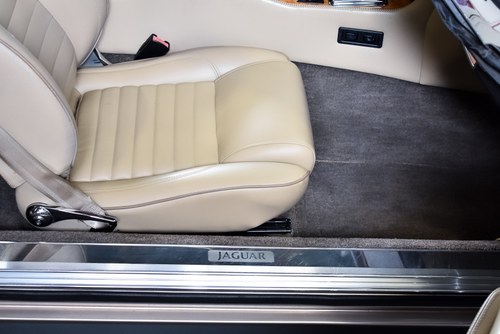1991 Jaguar XJS Convertible 5,3L V12 'Classic Collection' In vendita (immagine 52 di 106)