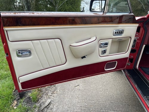 1988 Rolls-Royce Corniche II Convertible For Sale (picture 26 of 131)