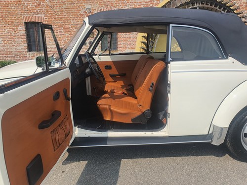 1976 Volkswagen Beetle Cabriolet En venta (imagen 35 de 73)