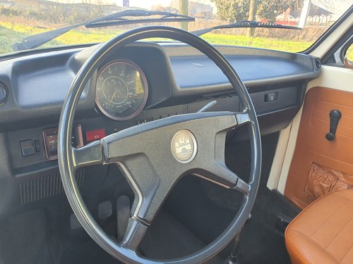 1976 Volkswagen Beetle Cabriolet En venta (imagen 36 de 73)