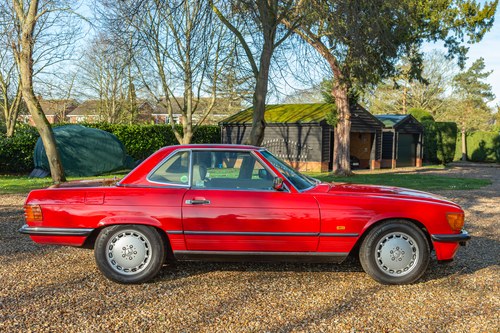 1987 Mercedes-Benz 300 SL R107 For Sale (picture 12 of 184)