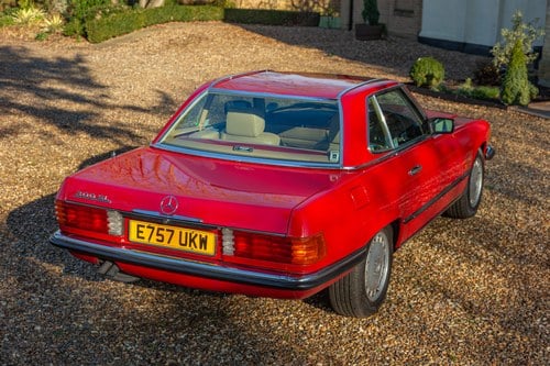 1987 Mercedes-Benz 300 SL R107 For Sale (picture 24 of 184)