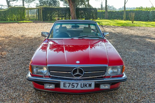 1987 Mercedes-Benz 300 SL R107 For Sale (picture 38 of 184)