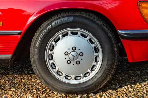 1987 Mercedes-Benz 300 SL R107 For Sale (picture 42 of 184)