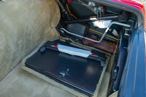 1987 Mercedes-Benz 300 SL R107 For Sale (picture 101 of 184)