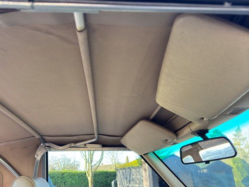 1987 Mercedes-Benz 300 SL R107 For Sale (picture 84 of 184)