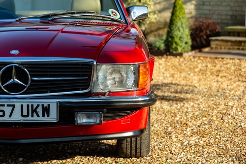 1987 Mercedes-Benz 300 SL R107 For Sale (picture 142 of 184)