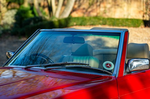 1987 Mercedes-Benz 300 SL R107 For Sale (picture 143 of 184)