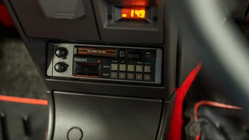 1989 Peugeot 205 GTI 1.9 In vendita (immagine 24 di 148)