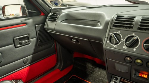 1989 Peugeot 205 GTI 1.9 In vendita (immagine 30 di 148)