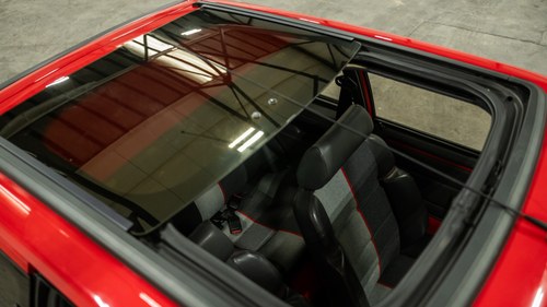 1989 Peugeot 205 GTI 1.9 In vendita (immagine 38 di 148)