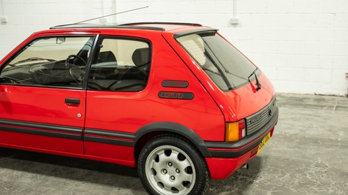 1989 Peugeot 205 GTI 1.9 In vendita (immagine 90 di 148)