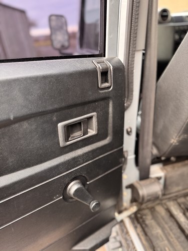 2010 Land Rover Defender 110 XS TD In vendita (immagine 108 di 157)