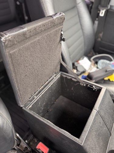 2010 Land Rover Defender 110 XS TD In vendita (immagine 112 di 157)