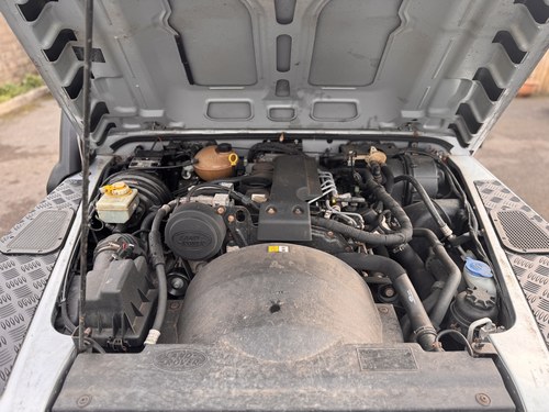 2010 Land Rover Defender 110 XS TD In vendita (immagine 150 di 157)