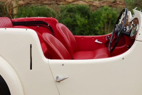 1947 Singer 9A Te koop (foto 88 van 242)