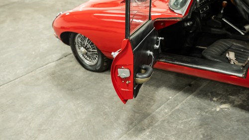1967 Jaguar E-Type 4.2 FHC Series 1 En venta (imagen 57 de 151)