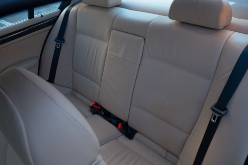 2001 BMW 325i SE E46 zum Verkauf (Bild 36 von 124)