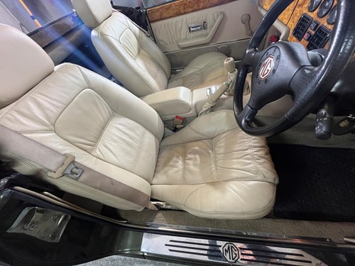 1996 MG RV8 Te koop (foto 35 van 74)