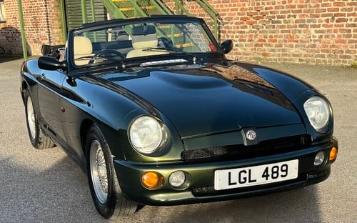 1996 MG RV8 Te koop (foto 4 van 74)