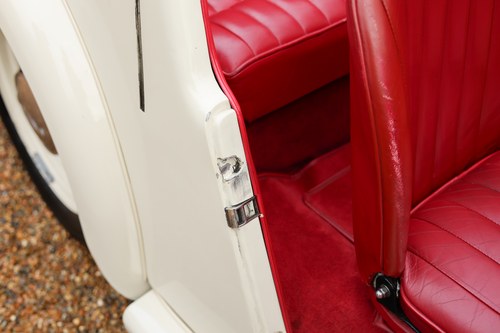 1947 Singer 9A Te koop (foto 31 van 242)