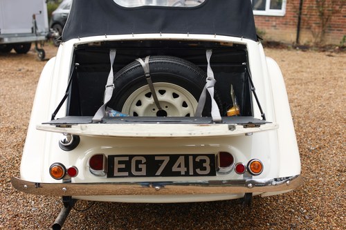 1947 Singer 9A Te koop (foto 86 van 242)