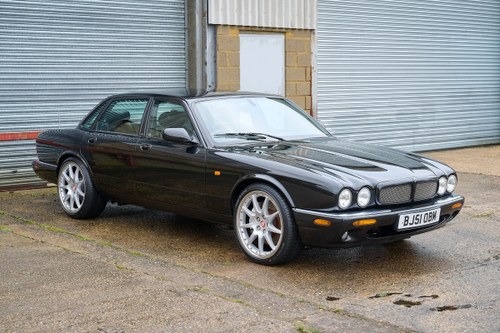 2001 Jaguar X308 XJR 100 Limited Edition zum Verkauf (Bild 5 von 115)