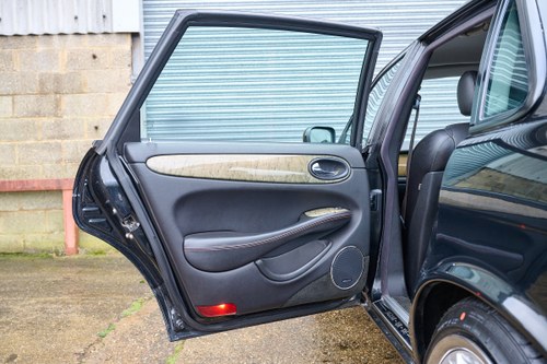 2001 Jaguar X308 XJR 100 Limited Edition zum Verkauf (Bild 55 von 115)