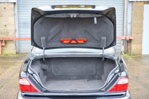 2001 Jaguar X308 XJR 100 Limited Edition zum Verkauf (Bild 58 von 115)