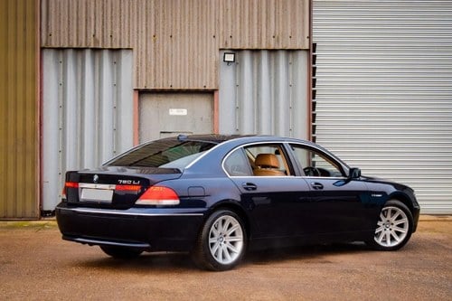 2003 BMW 760Li E66 Te koop (foto 4 van 63)