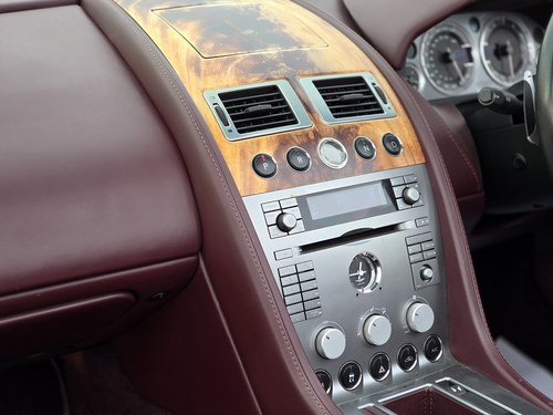 2005 Aston Martin DB9 Volante à vendre (picture 37 of 93)