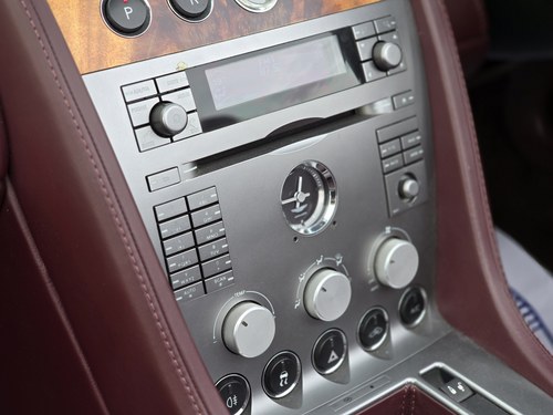 2005 Aston Martin DB9 Volante à vendre (picture 39 of 93)