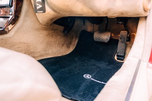 1988 Mercedes-Benz R129 300SL-24 In vendita (immagine 27 di 106)