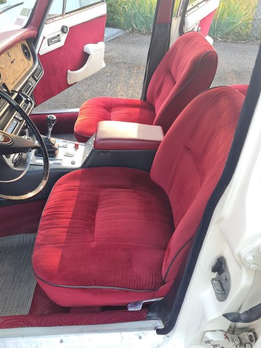 1973 Jaguar XJ6 Series 1 4.2 SWB till salu (bild 23 av 57)