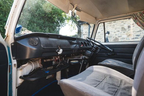 1973 Volkswagen T2 Camper "Late Bay" En venta (imagen 33 de 155)
