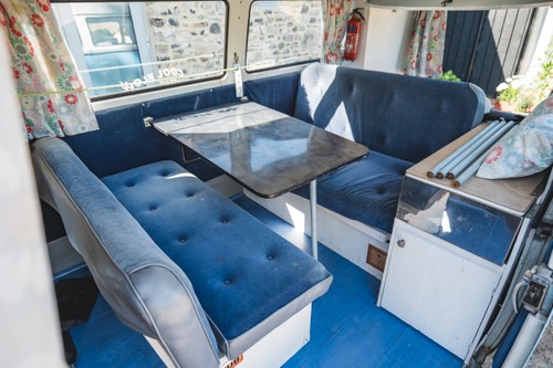 1973 Volkswagen T2 Camper "Late Bay" En venta (imagen 46 de 155)