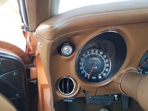 1972 Chevrolet Corvette C3 à vendre (picture 11 of 42)