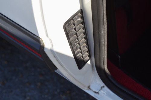 1988 Peugeot 205 GTI For Sale (picture 23 of 160)