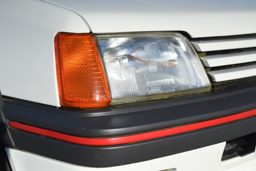 1988 Peugeot 205 GTI For Sale (picture 77 of 160)