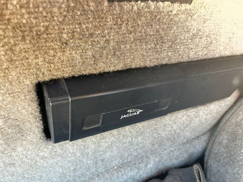 1992 Jaguar XJS Convertible V12 In vendita (immagine 50 di 77)