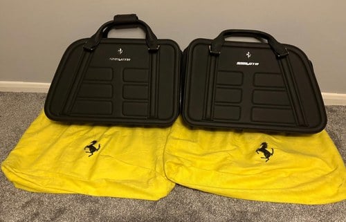 Ferrari 599 GTB Luggage Set For Sale (picture 1 of 4)