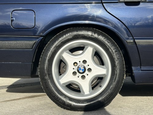 1996 BMW 530i Touring zum Verkauf (Bild 27 von 227)