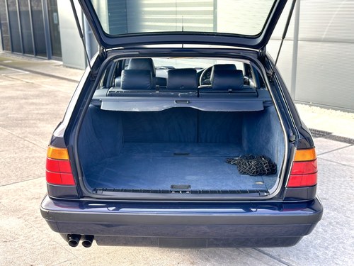 1996 BMW 530i Touring zum Verkauf (Bild 73 von 227)
