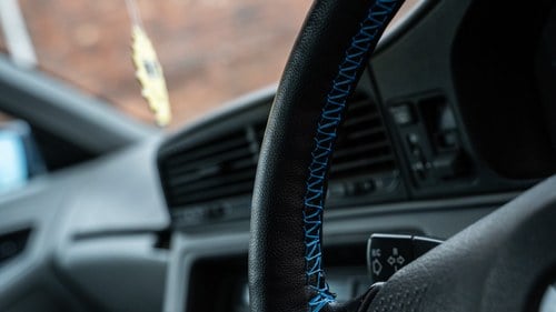 1991 BMW 850i Auto (E31) For Sale (picture 23 of 182)