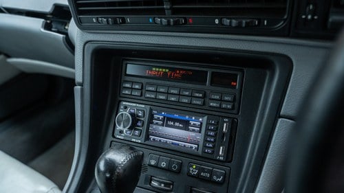 1991 BMW 850i Auto (E31) For Sale (picture 29 of 182)